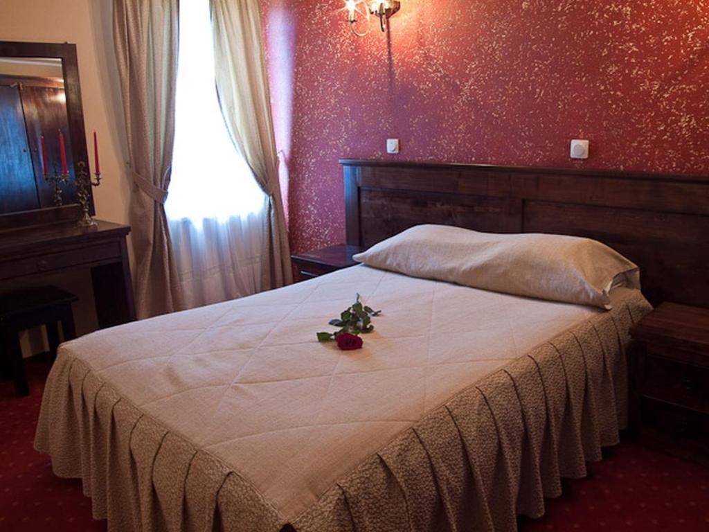 Hotel Castel Dracula Piatra Fantanele Room photo